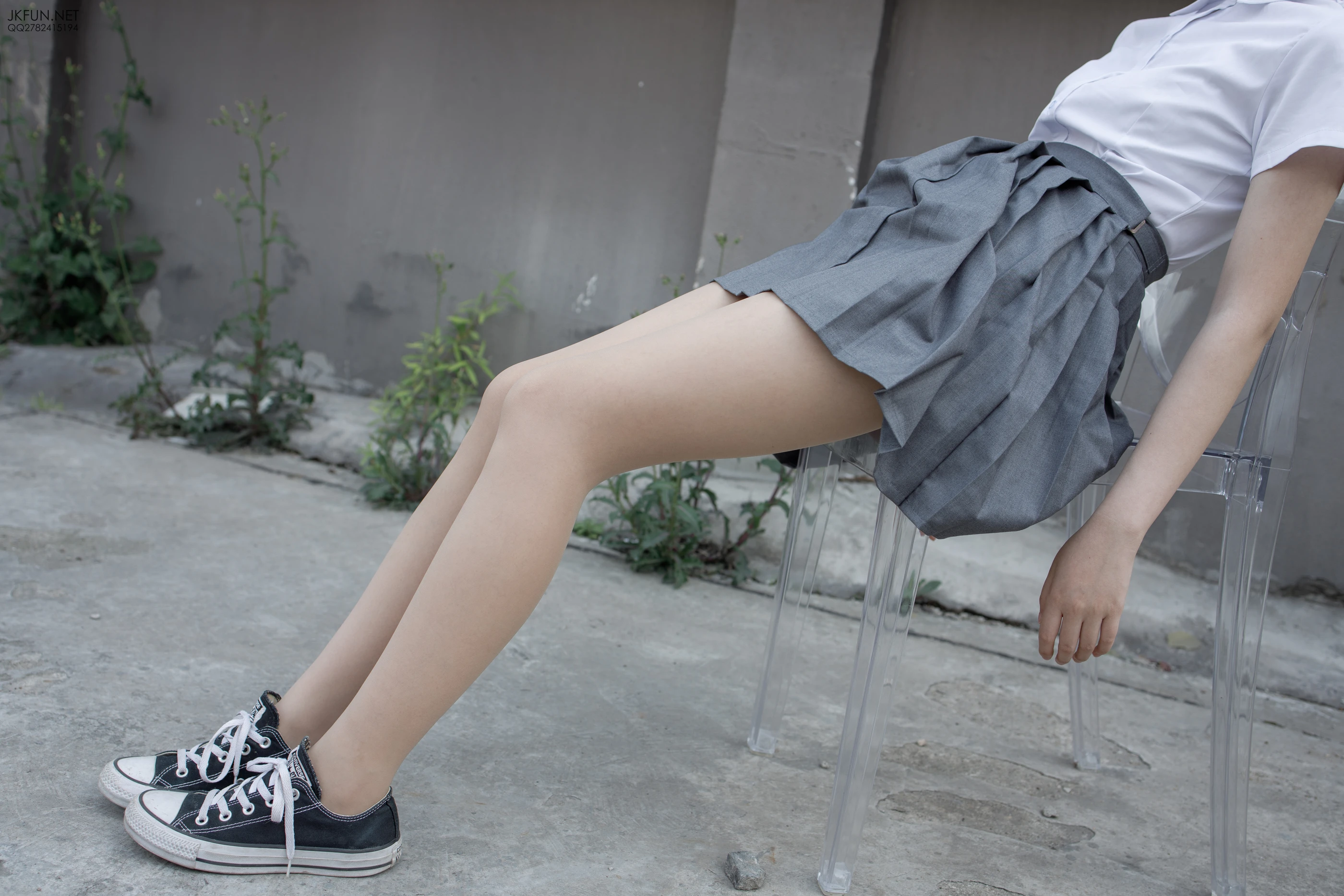 森萝财团 [JKFUN-005] 卉子 10D肉丝 [116P 1V]插图2